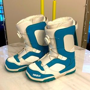 Women’s Snowboard Boots- Size 10